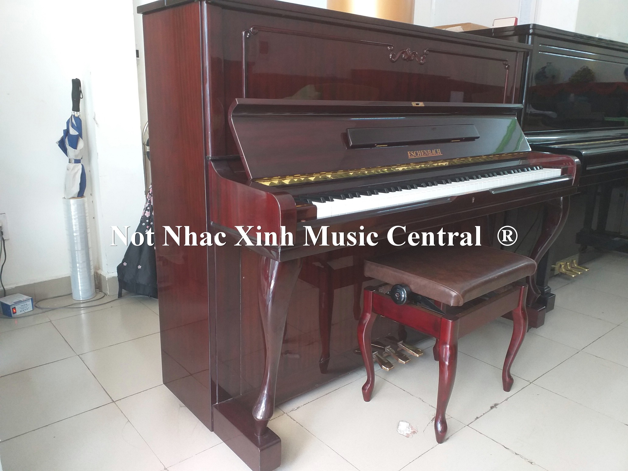 Đàn piano cơ Eschenbach U122A