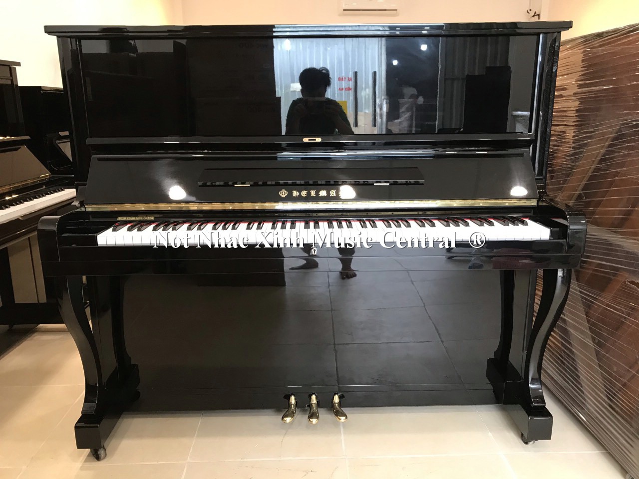 Đàn piano cơ Helman 3.A