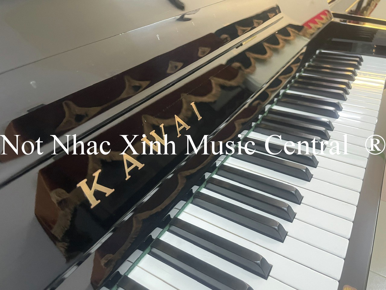 Đàn piano cơ Kawai BL-51