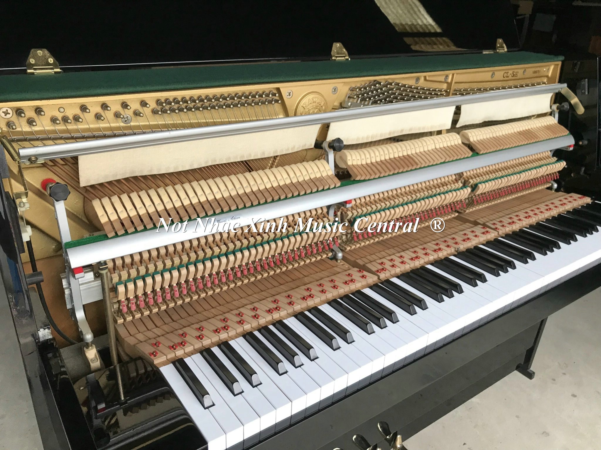 Đàn piano cơ Kawai CL-5E