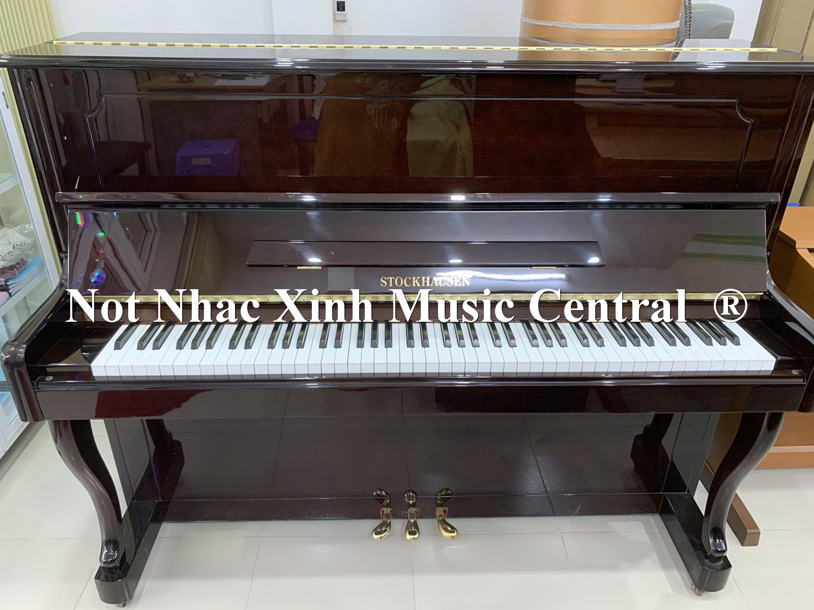 Đàn piano cơ Stockhausen SPU-121 WN