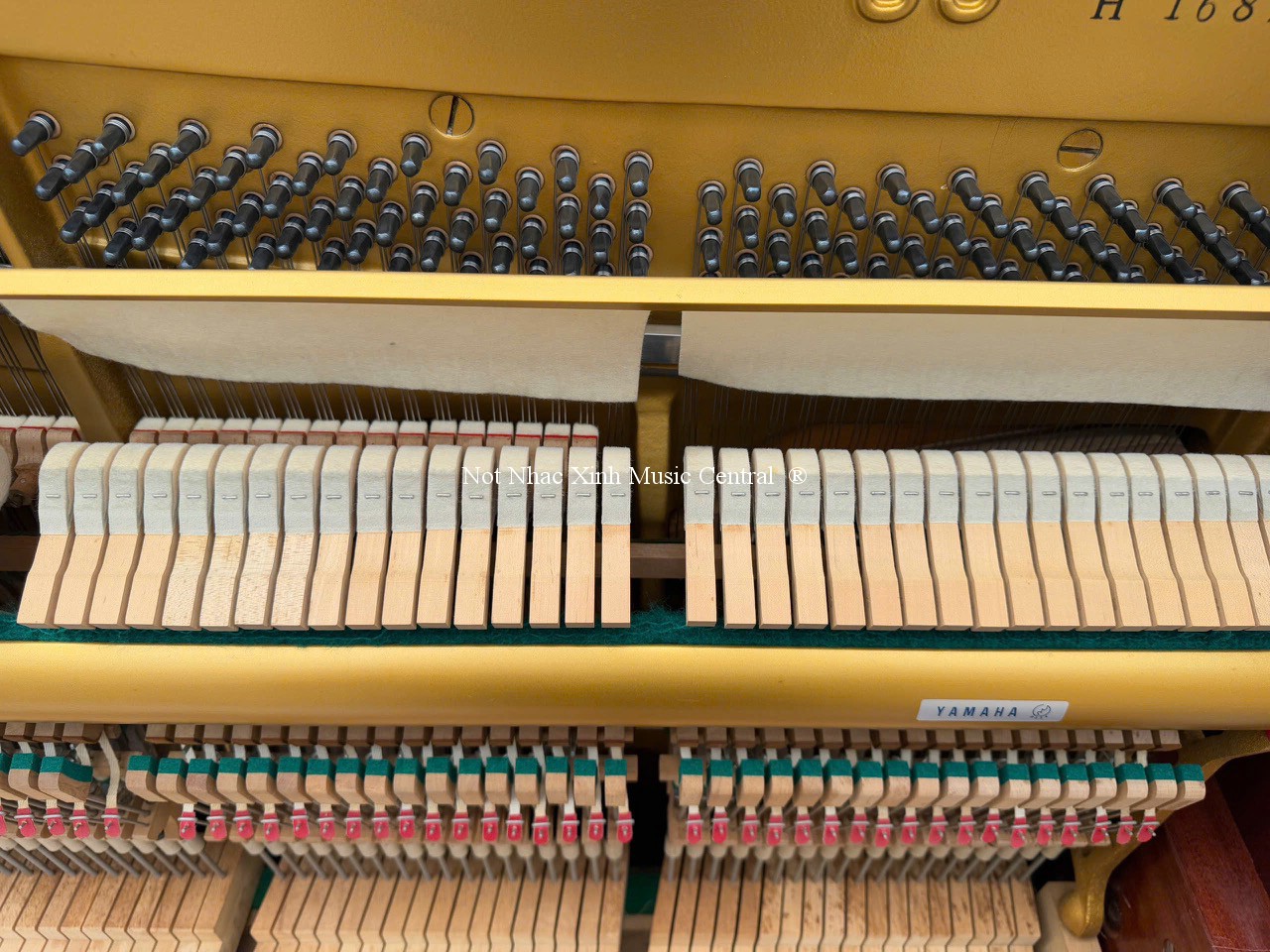 Đàn piano cơ Yamaha U3H (nâu gỗ)
