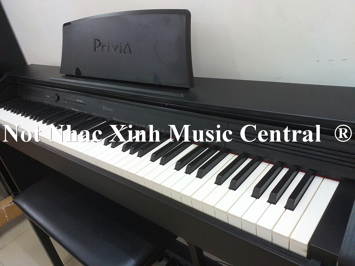 Đàn Piano điện tử Casio PX-750