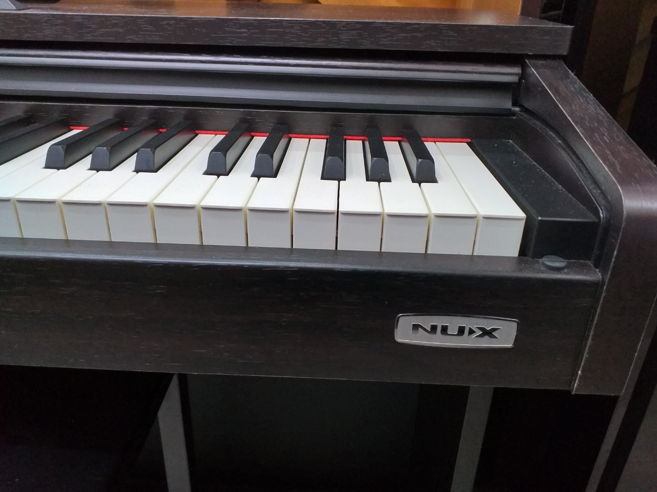 Đàn piano điện Nux WK-400
