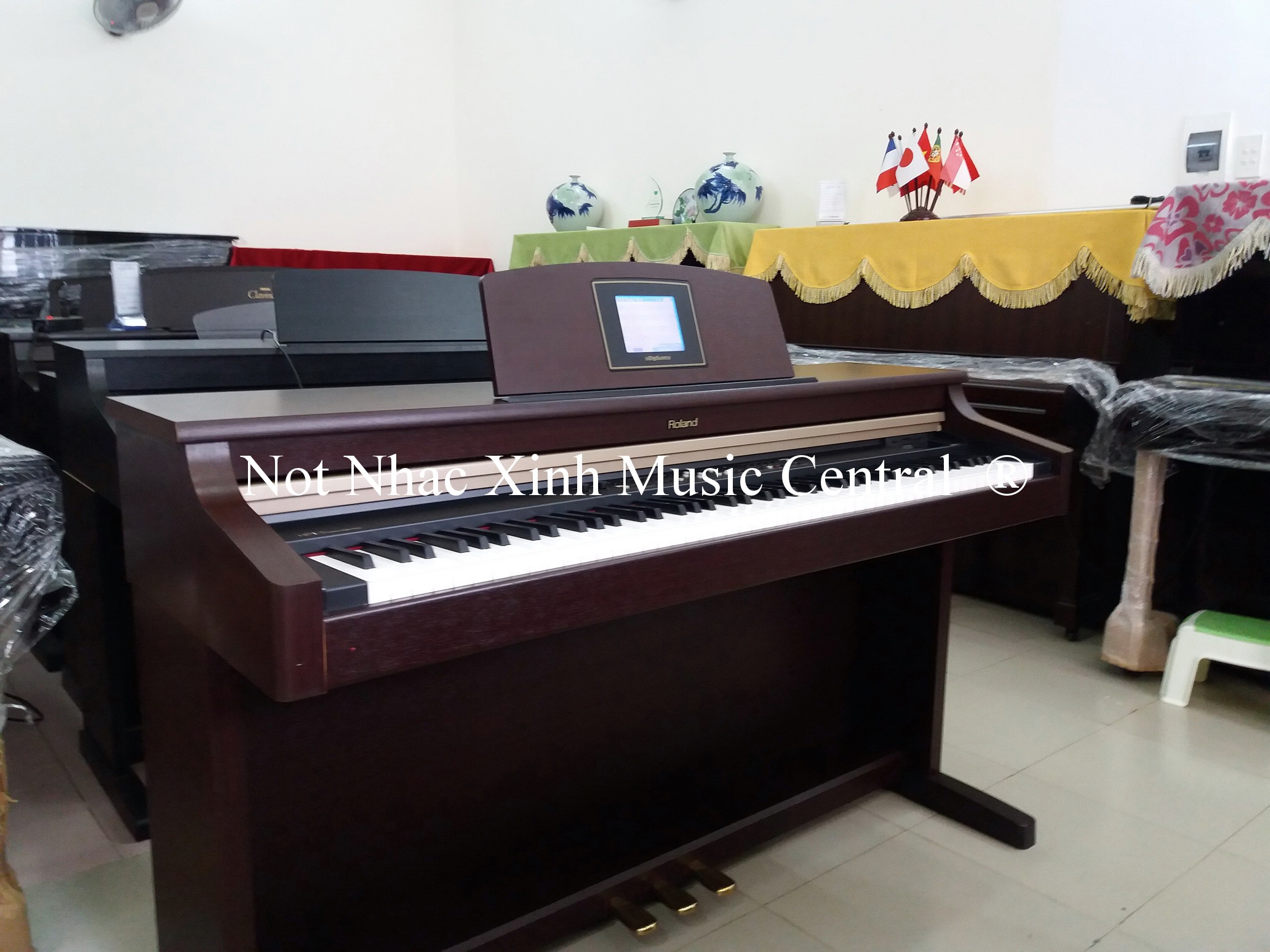 Đàn piano điện tử Roland HP i-5