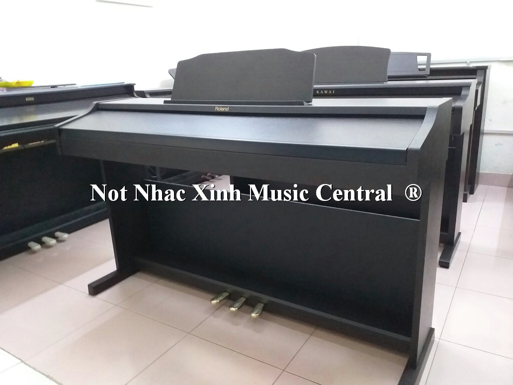 Đàn piano điện Roland RP-401R