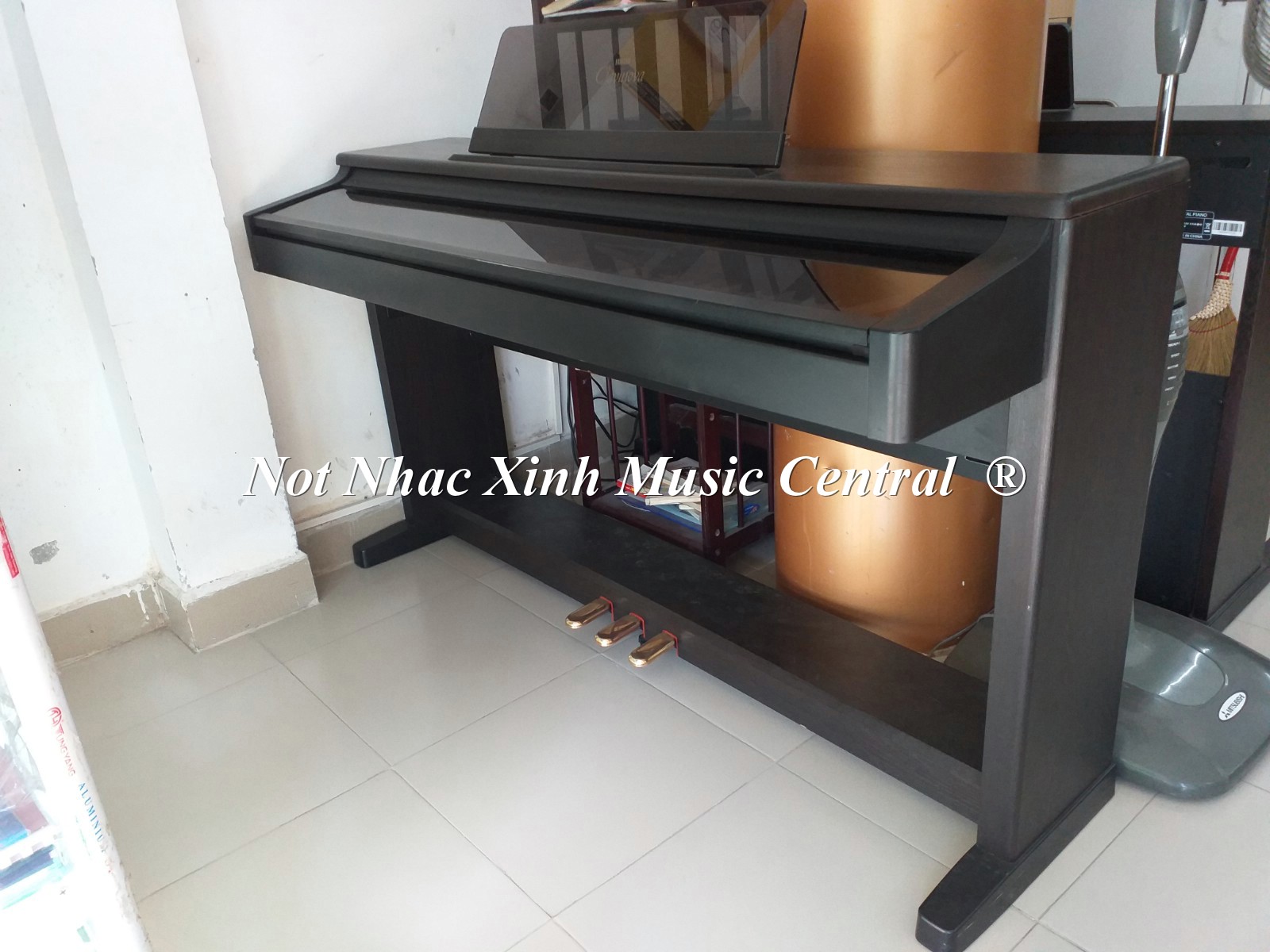 Đàn piano điện Yamaha CLP-123