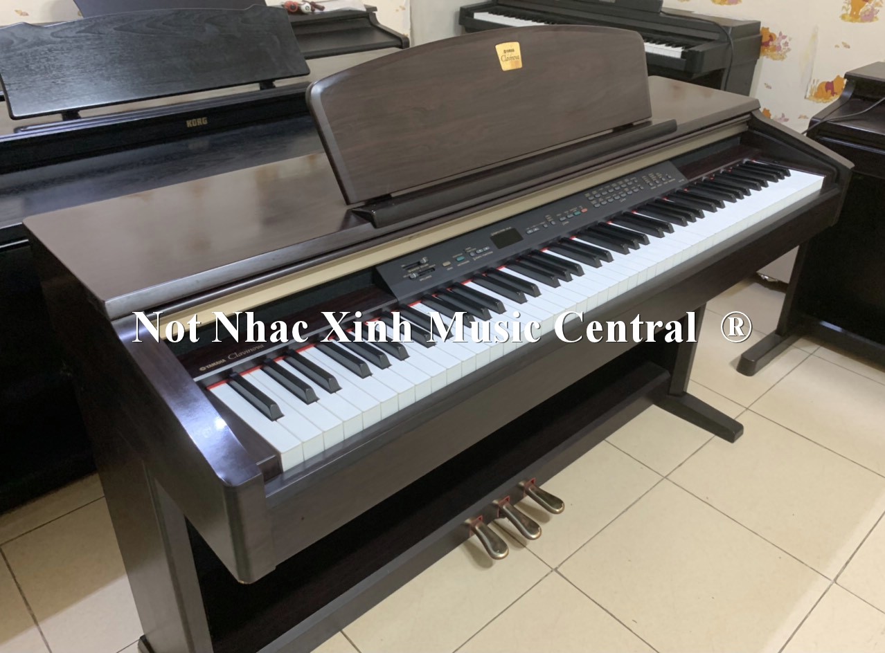 Đàn piano điện Yamaha CLP-130