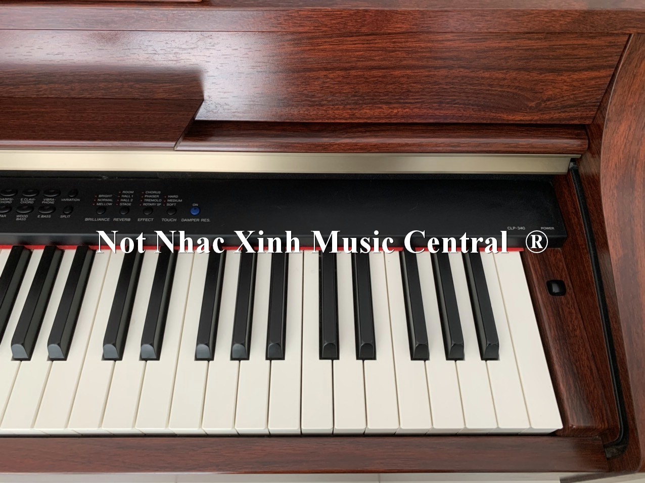 Đàn piano điện tử Yamaha CLP-340