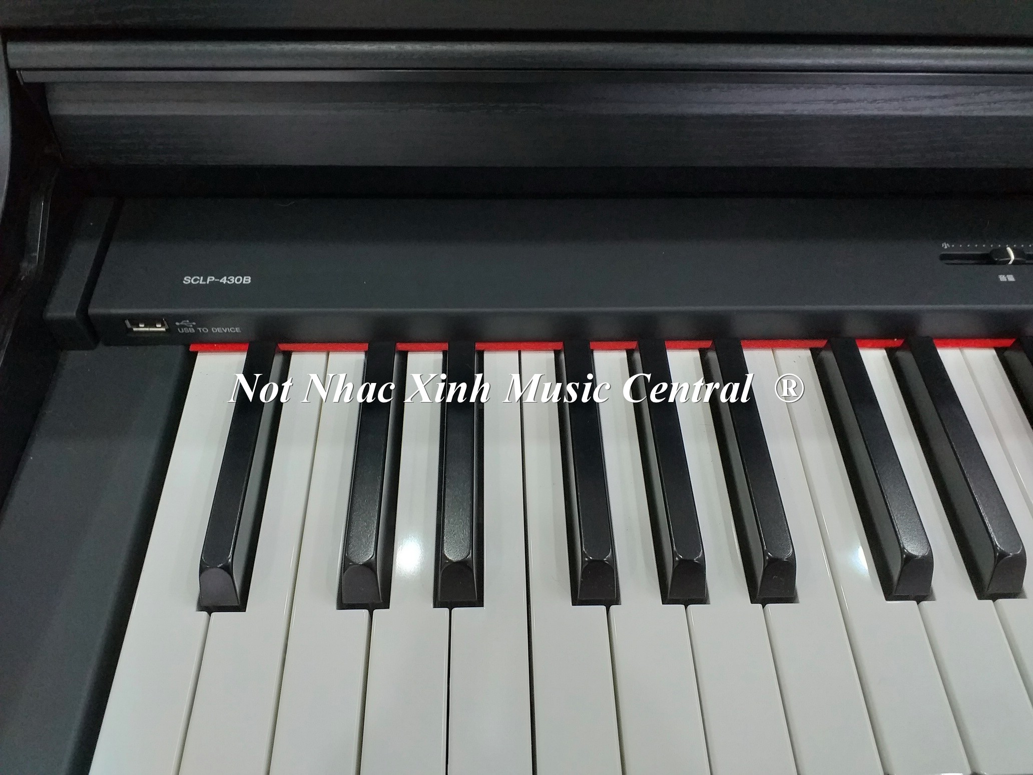 Đàn piano điện Yamaha SCLP-430