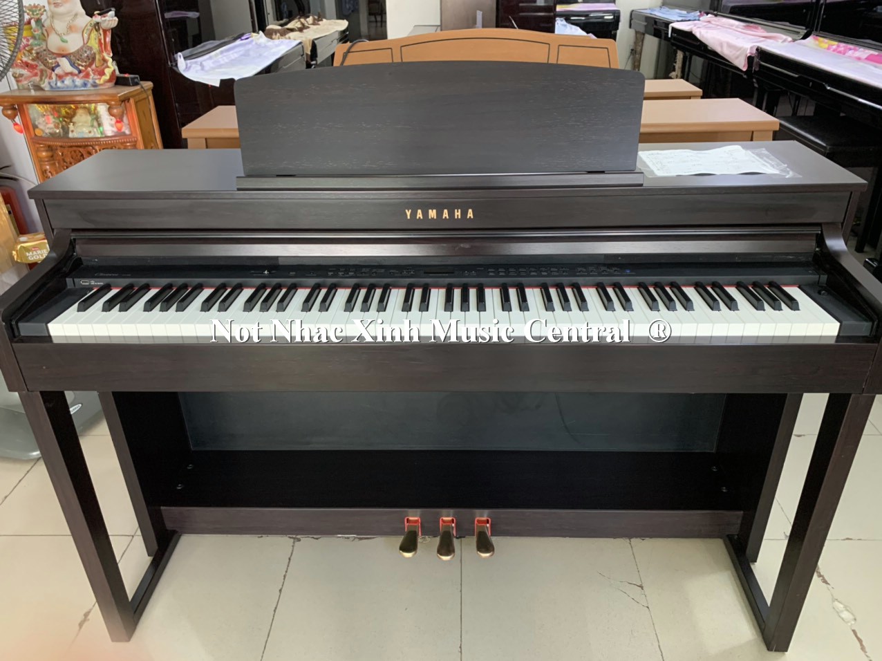 Đàn piano điện tử Yamaha CLP-440