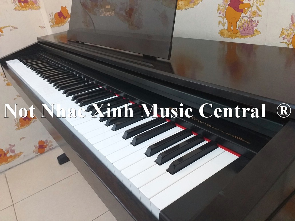 Đàn piano điện Yamaha CLP-760