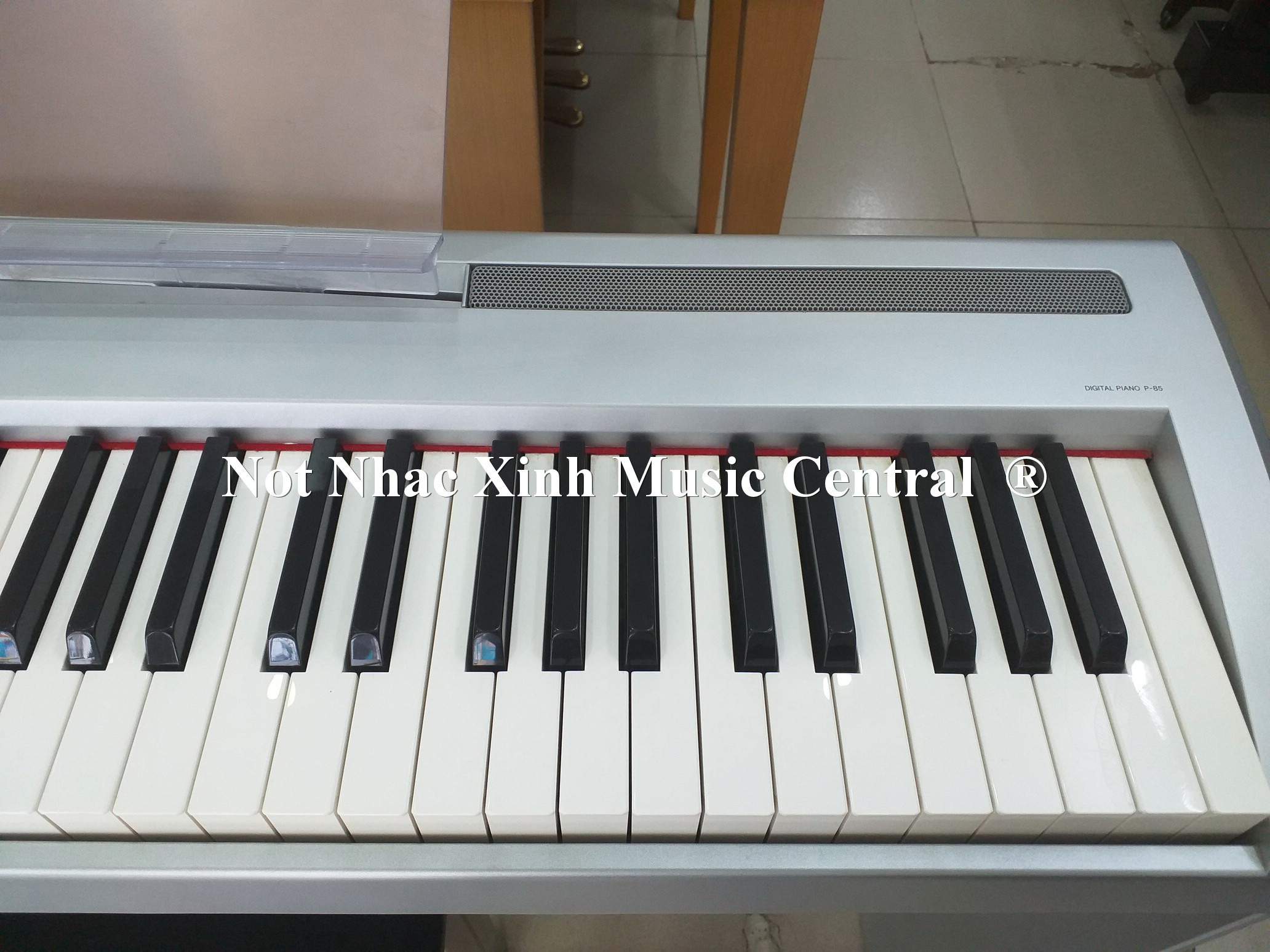 Đàn piano điện tử Yamaha P-85