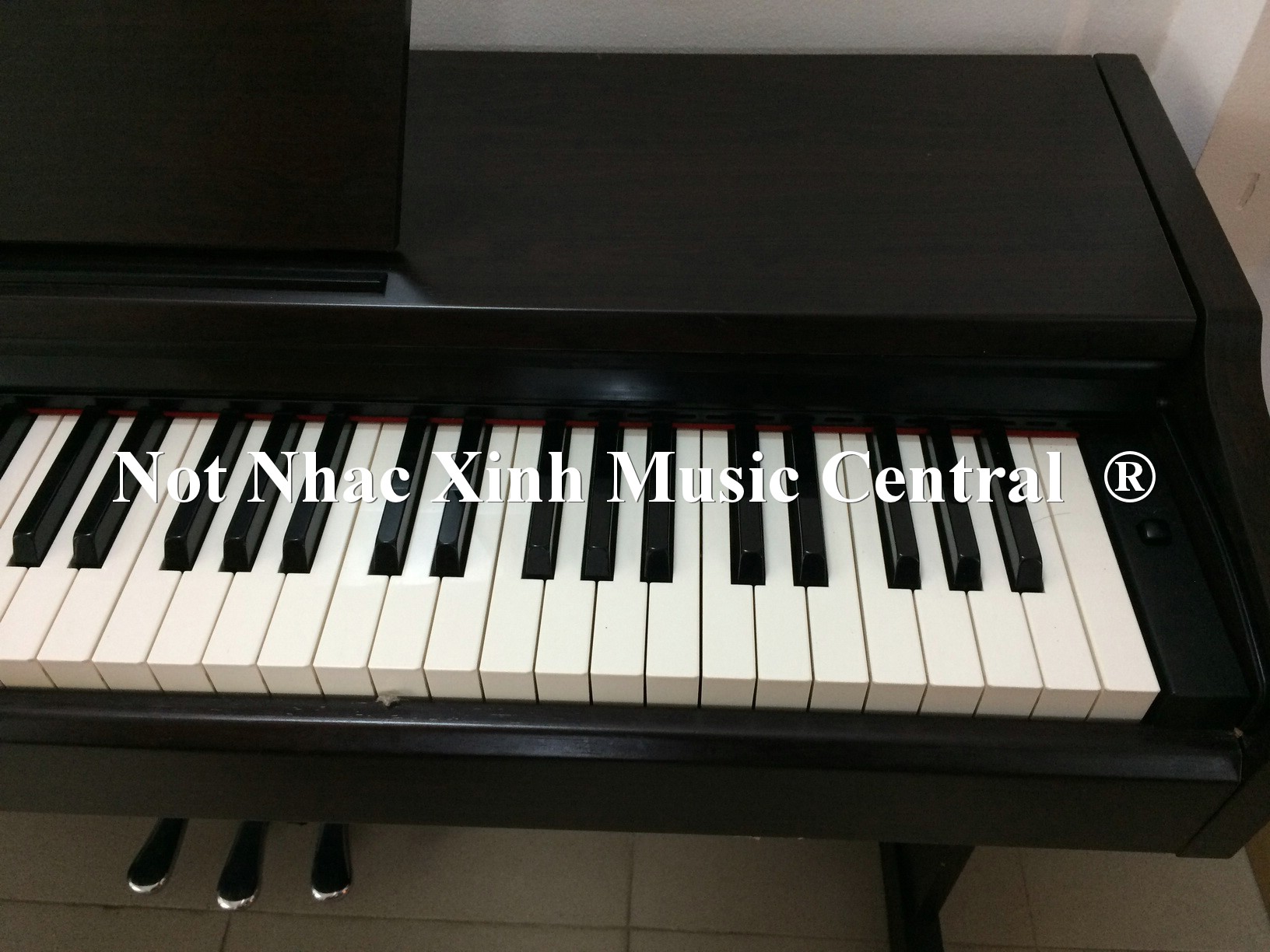 Đàn piano điện tử YDP-131